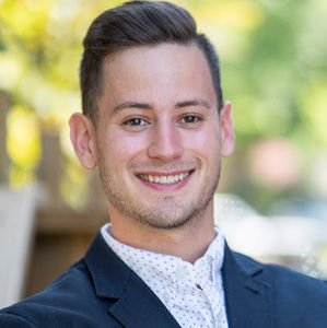 Meet your Posher, Blake